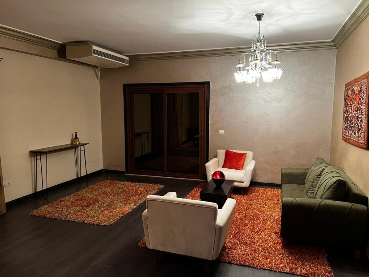 Luxury Modern In New Apartment
